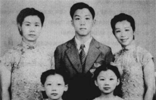 张福运却一不做二不休,干脆趁机强行收入房中.