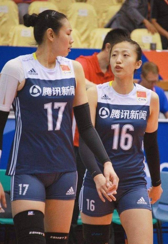 近20年女排四大最强副攻:颜妮低调又漂亮,赵蕊蕊43岁依旧未婚