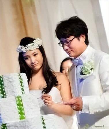 为了和乔宇光明正大地在一起,白静不惜控诉周成海家暴,想要以此逼迫