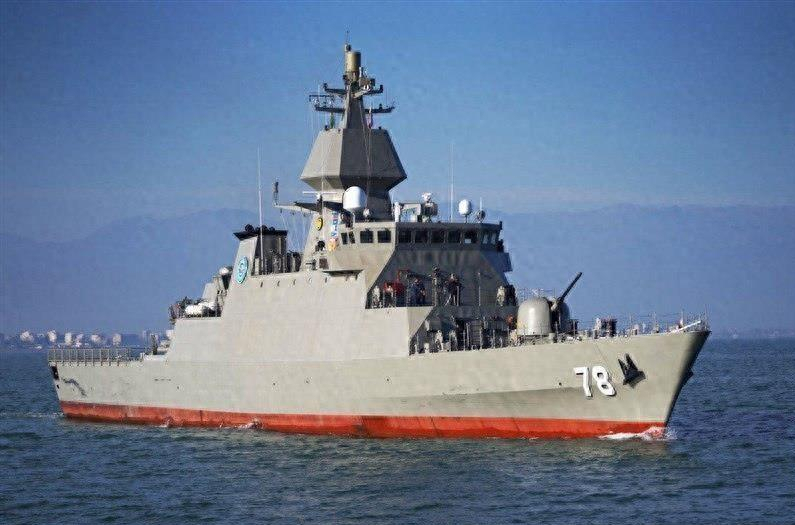 "贾马兰"号是伊朗第一艘国产的驱逐舰,是在英国的"阿勒万德"级护卫舰