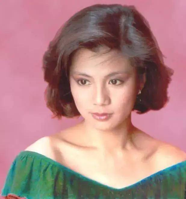 原创她是金庸钦点的女一号26岁巅峰时自杀离世死因一直成谜