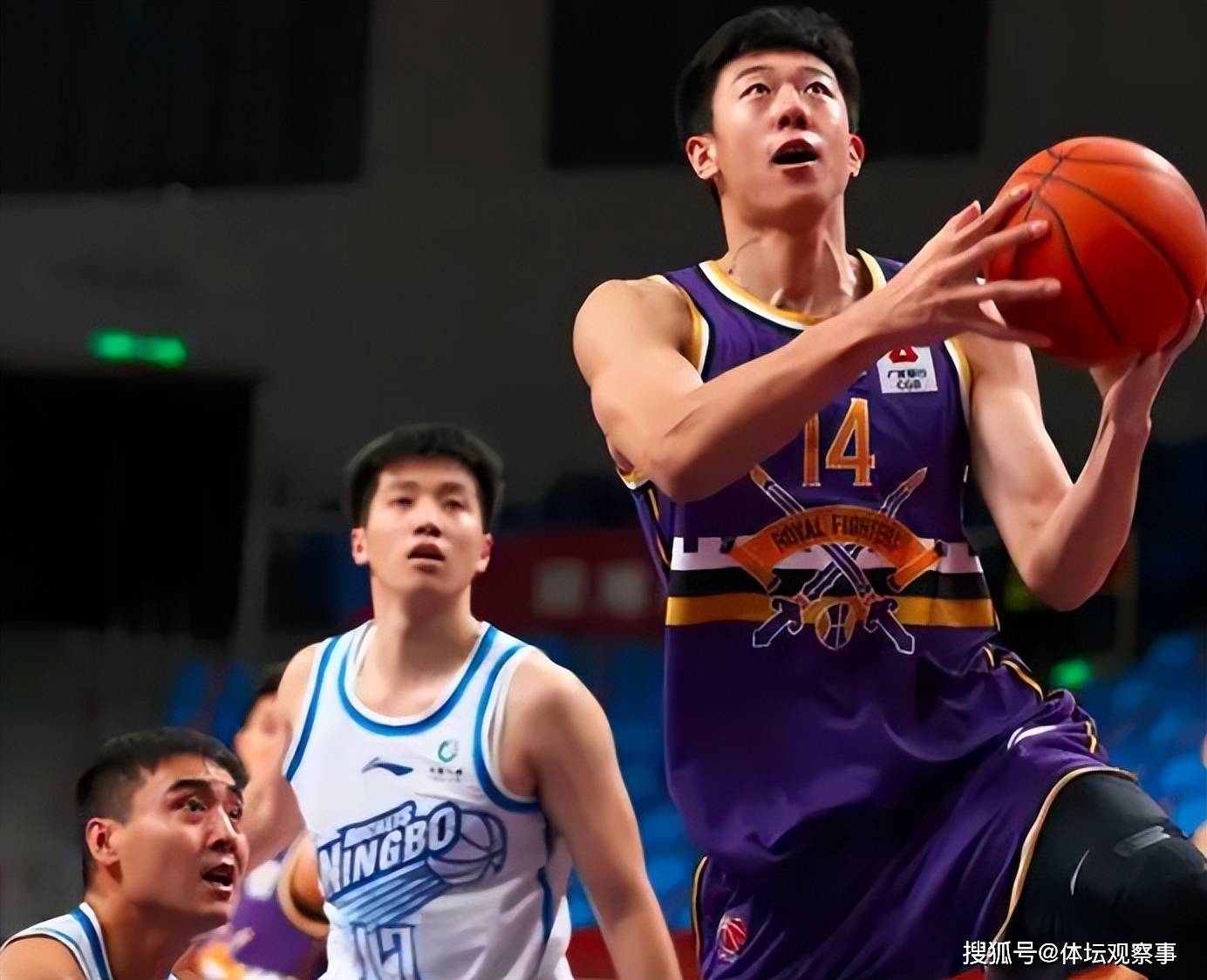 恭喜北控男篮,季后赛奇兵现,无惧邹雨宸掉队,闵鹿蕾塞翁失马,该重用他