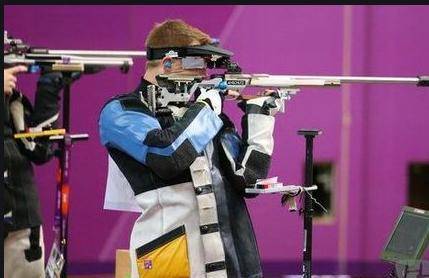 原创美国射击名将埃蒙斯离奇失误丢掉金牌却收获来自爱琴海的爱情