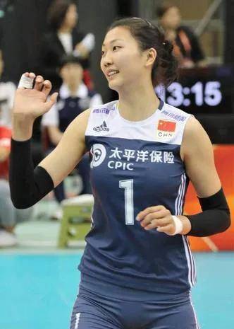 近20年女排四大最强副攻颜妮低调又漂亮赵蕊蕊43岁依旧未婚