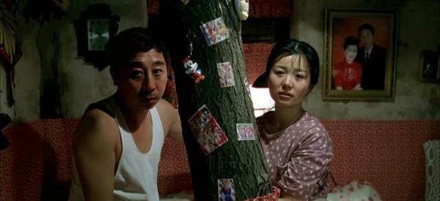 登上舞台舞台,最难时却靠捡菜叶为生,风光背后有泪水_生活_艾慧_马季