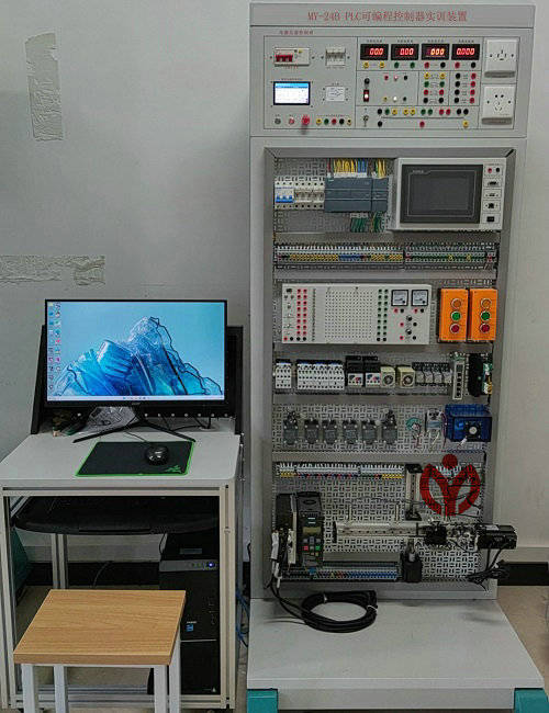 实训装置技术性能:1,输入电压:三相四线(或三相五线)～380v±10Phz2