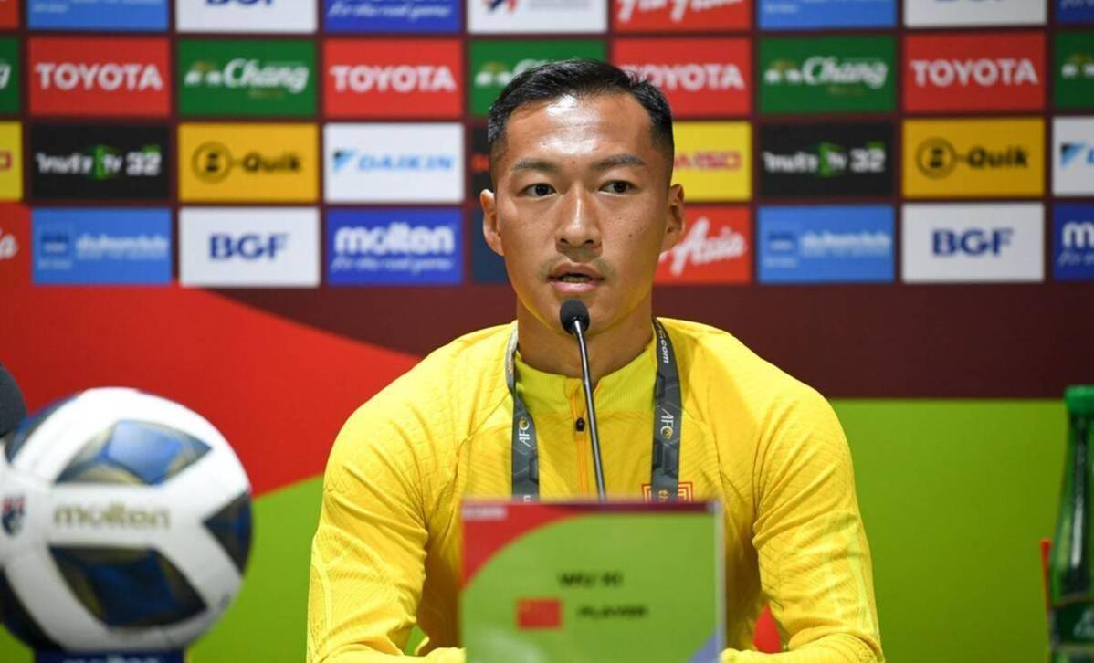 原创国足归化球员阿兰拒绝征召为最佳状态而战球迷盛赞其职业精神