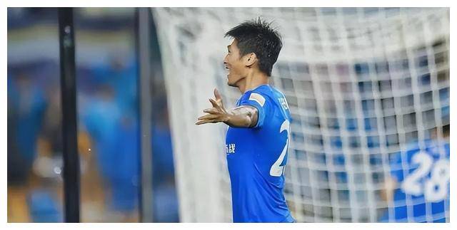 郑浩乾_球员_支云