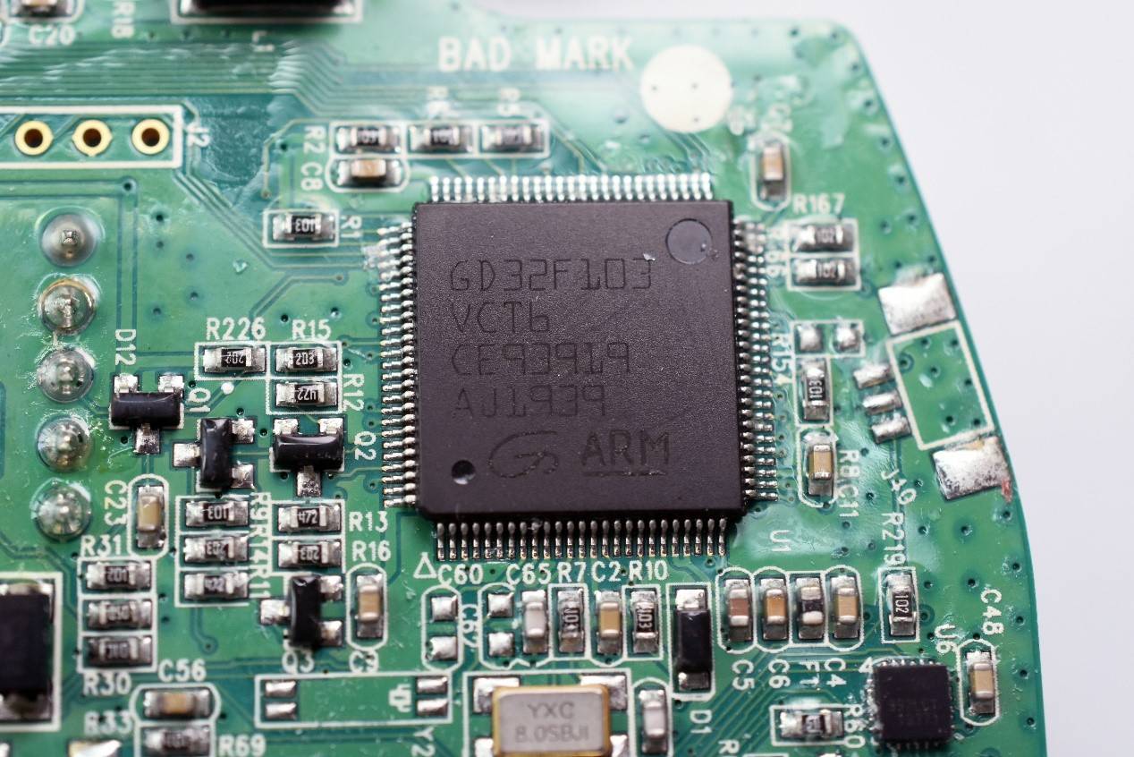 米家扫地机器人:让你从繁琐的家务清洁中解放你的双手_芯片_全志_主控