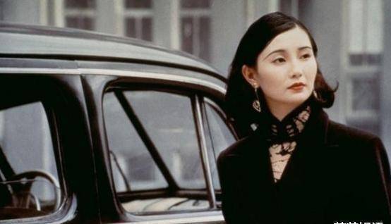 原创她死后轰动上海滩5位影迷跟着身亡30万人送葬12位大佬抬棺