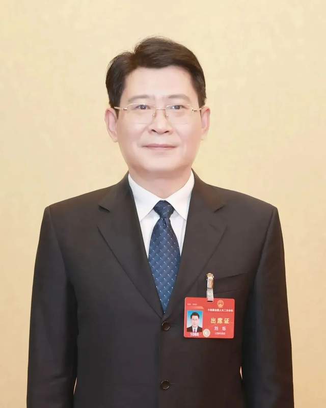 全国人大代表,萍乡市委书记刘烁创新赋能 老工业城市焕发新活力香港