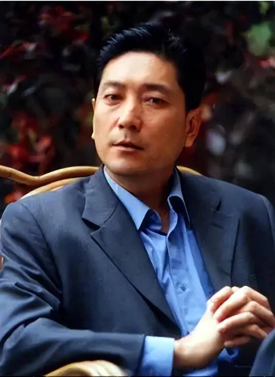 谢添:能导能演真能干,比妻子大13岁,儿子也是知名演员_杨雪明_电影史