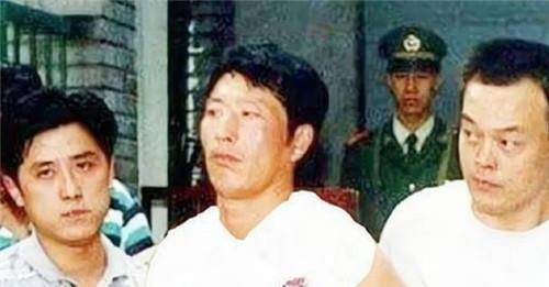 原创湖南第一悍匪张君9年杀害28人他到底有多狠