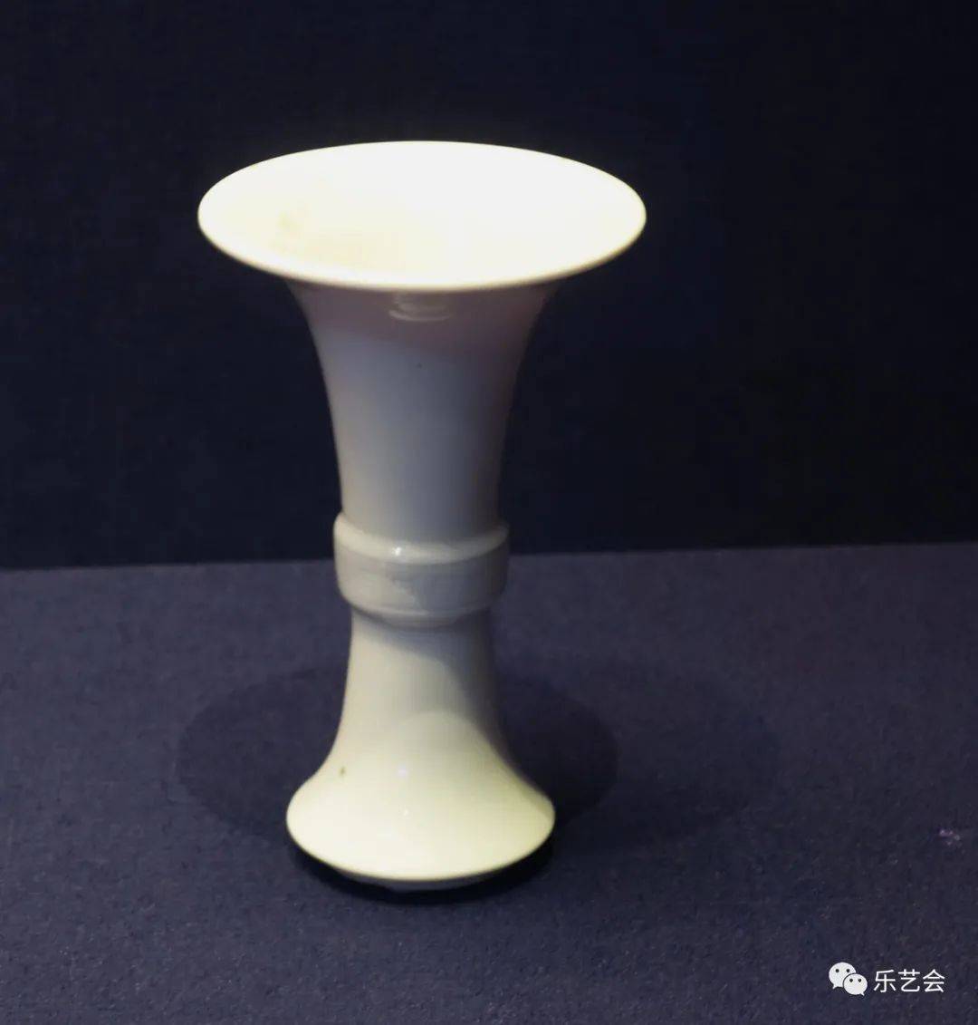 冰玉匠心——福建博物院藏明清德化瓷器精品展》上篇_泉州_白釉_历史