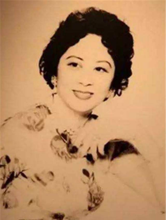 宋子文叫叔叔,第二次叫哥哥,第三次改口叫亲爱的_盛爱颐_唐瑛_感情