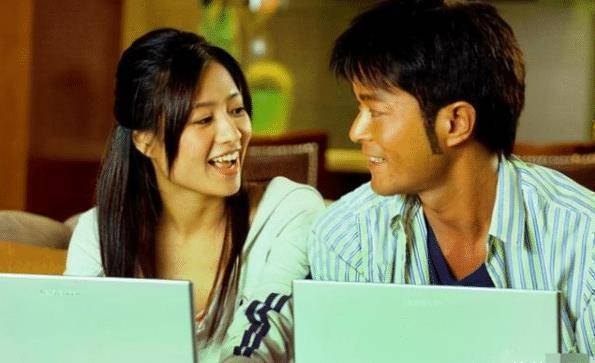 她的发展可以算还不错的了,之后她还跟古天乐等人出演了《家有喜事》