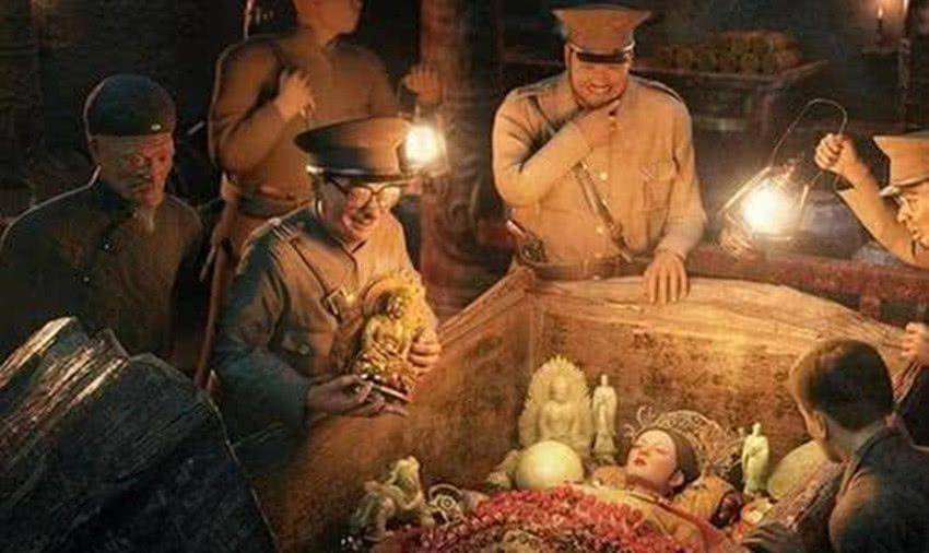 原创据说慈禧陵墓被挖掘的时候尸身未腐为何下葬那天会臭气熏天