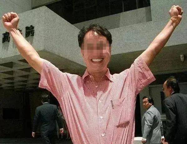 港岛第一豪门继承者,曾被绑架以十亿赎身,有着怎样的神秘和传奇_李泽