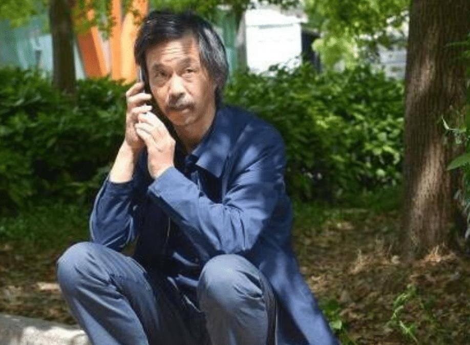 流浪汉一夜变存款100万的国学大师爆红之后他现状怎样