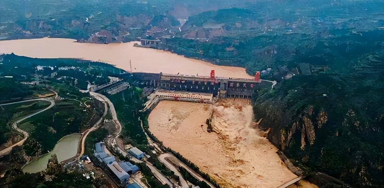 在反对声中修建的三门峡大坝,陕西人建议立即废除_发电_黄河清_渭河