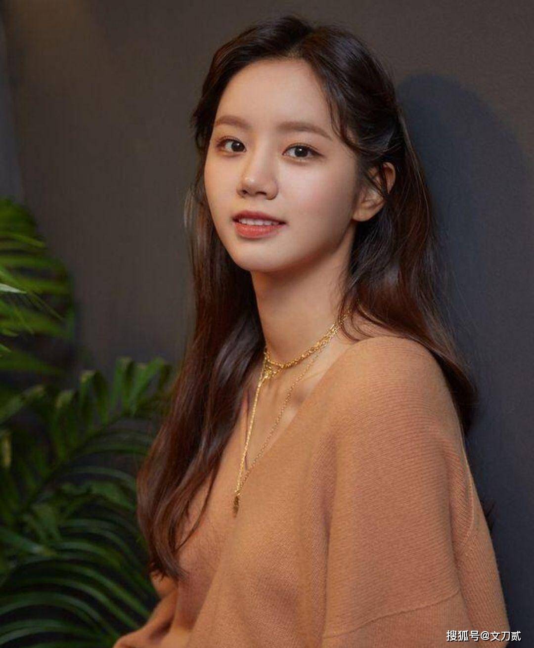 原创柳俊烈韩素希被曝恋情男方无缝衔接惹争议前任李惠利发文内涵