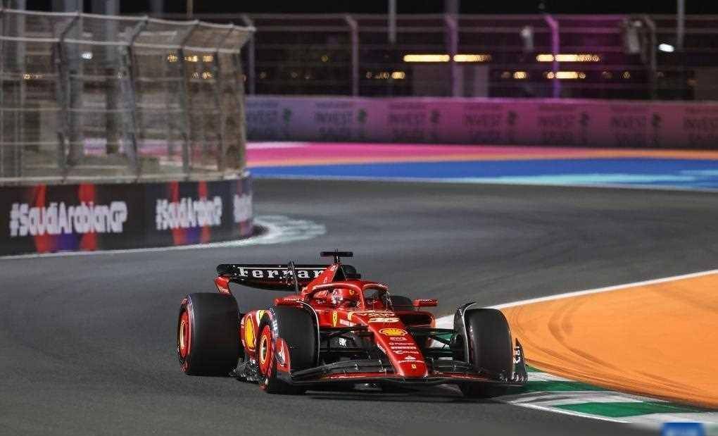 f1沙特大奖赛排位赛维斯塔潘获得杆位