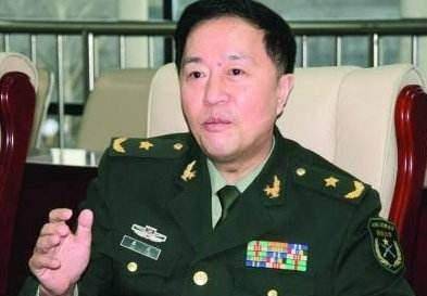 秦基伟与家人打扑克作弊儿子秦天父亲无论什么事都爱动脑