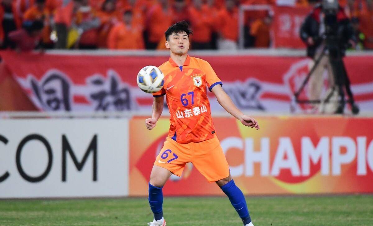 原创吴兴涵疑似分手女子故意招黑挑拨队内联系赔了夫人又折兵