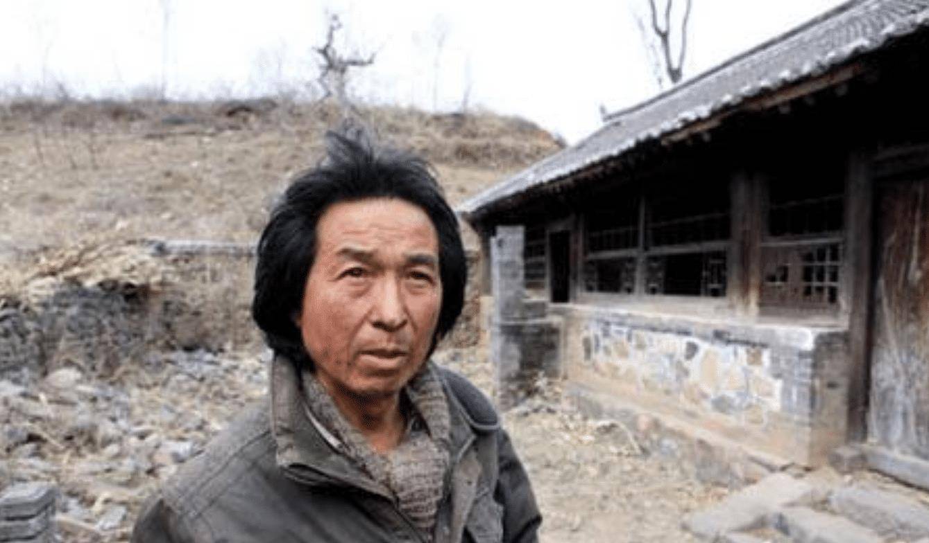 原创北大教授王青松隐居深山11年花光350万到头来败给现实重返社会