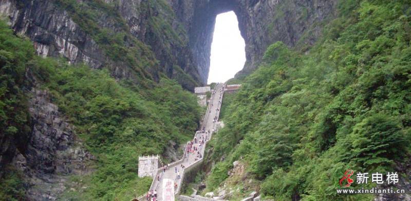 张家界天门山观光隧道天梯杭州千岛湖42米天梯郴州天台山云梯台州神仙