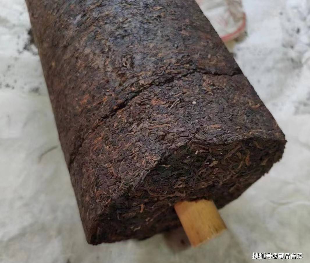 勐海茶厂99绿大树茶柱,14kg大茶柱,易武标杆级教材_普洱_藏品_绿色