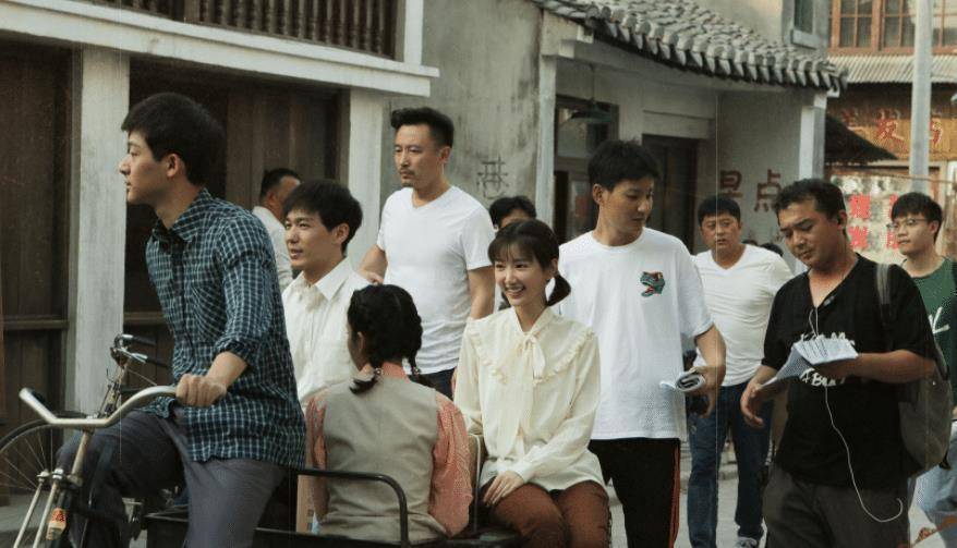 接下来就来说一下这部剧的人物和剧情吧.