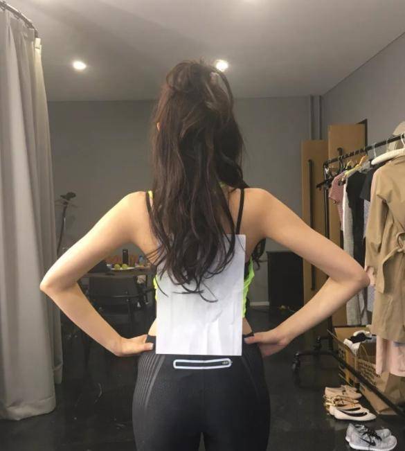 54岁刘嘉玲从131斤到97斤,艳压袁姗姗,坦言:减肥方法简单科学