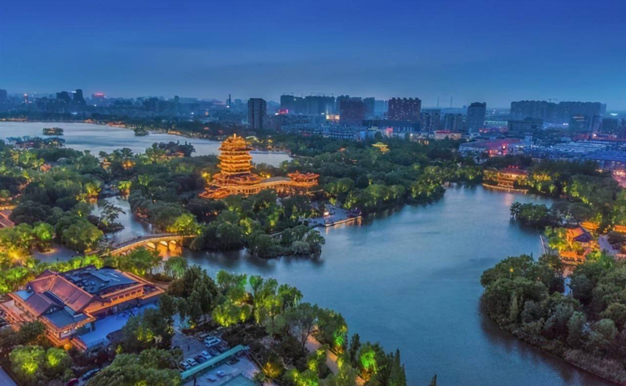 山东猛砸10亿建新校区,计划2023年全面完工,或促进当地新发展_东营