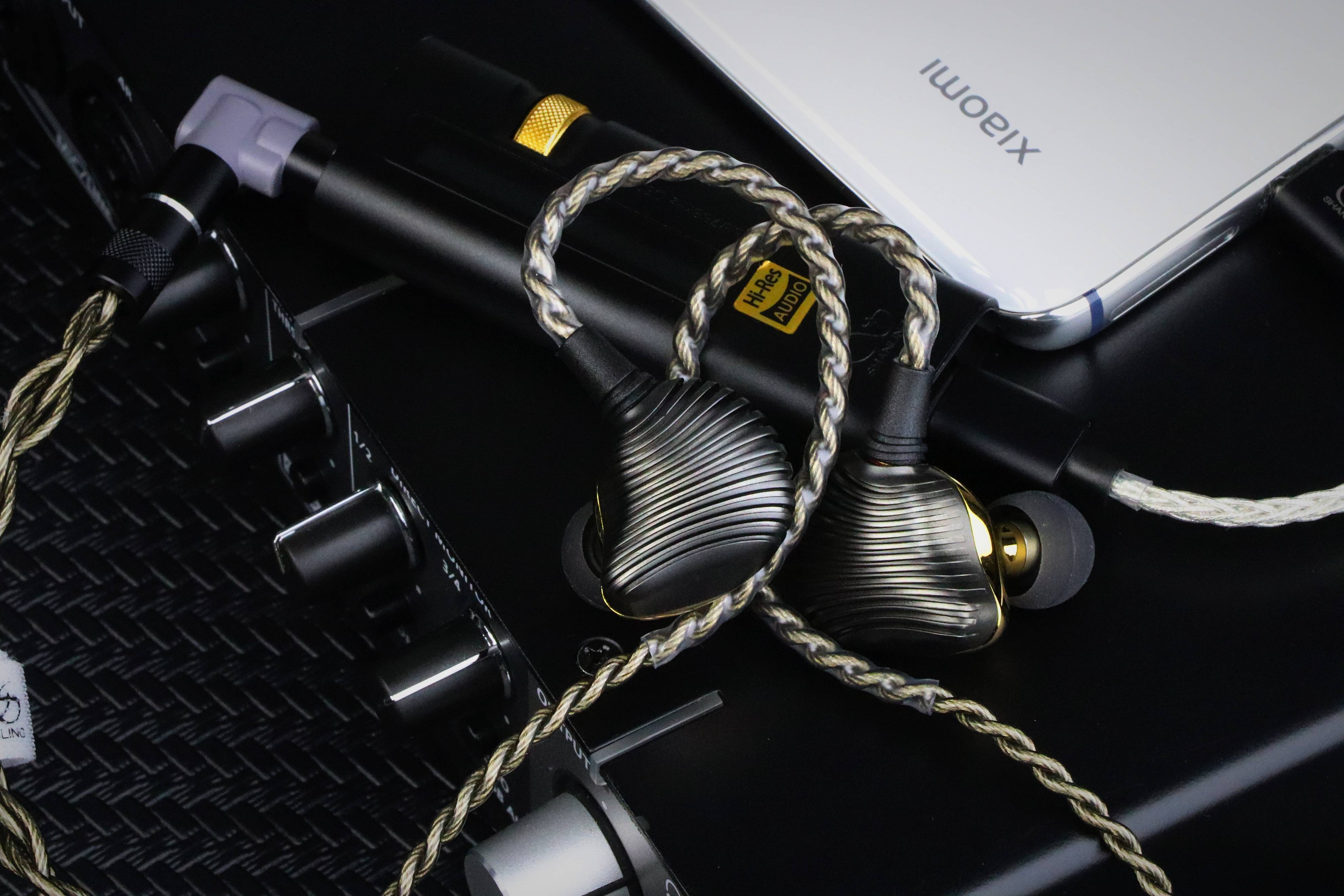 山灵给暖声爱好者最棒的礼物me600圈铁单元有线hifi耳机评测