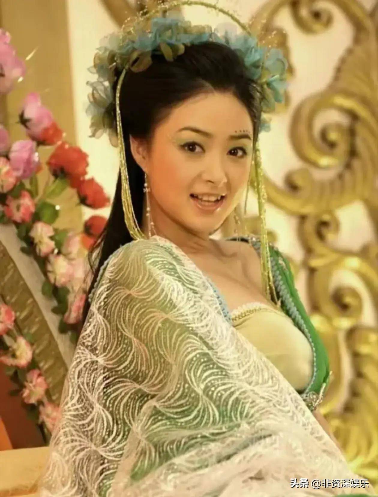 当40岁蒋欣和43岁马苏同框古装女神对比一目了然造型师的锅