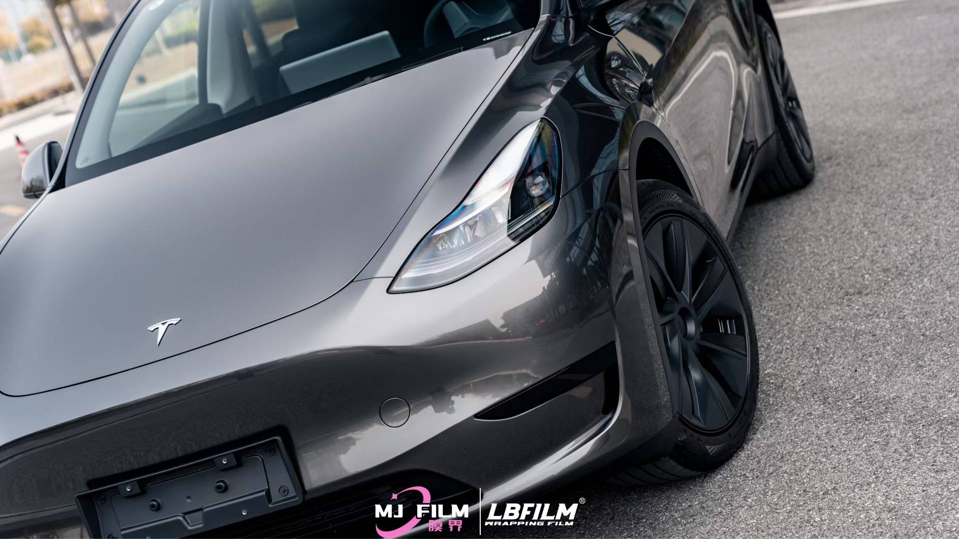 特斯拉modely-lb改色膜液态金属深邃灰,低调又奢华