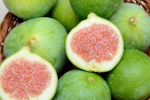 虽然它个头小,功效却不少,而且还可以防癌_食用_无花果_抗癌