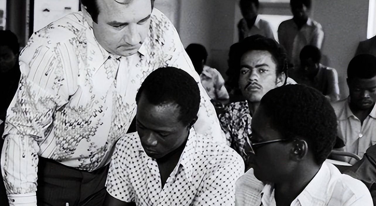 原创俄罗斯为啥没几个黑人六十年前黑人在红场游行时就已有了答案