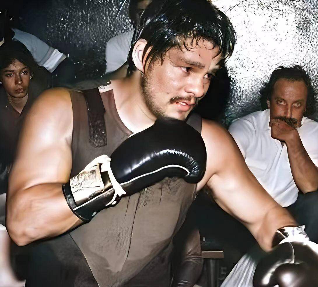 拳王紧急入院,患有心脏病,50年前同一天复仇对手_杜兰_苏斯_拳击冠军