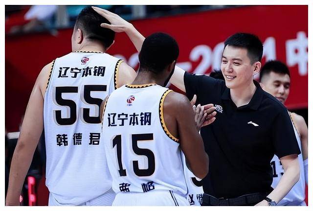 原创辽宁篮球队取得猛烈战绩为何需要第三外援揭秘杨鸣心中所想