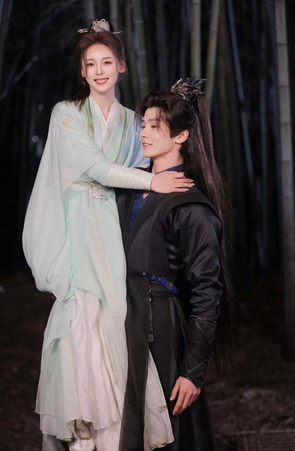 古装短剧隐藏7位古装男神授她以柄霸道王爷李菲帅翻发展最好的是他