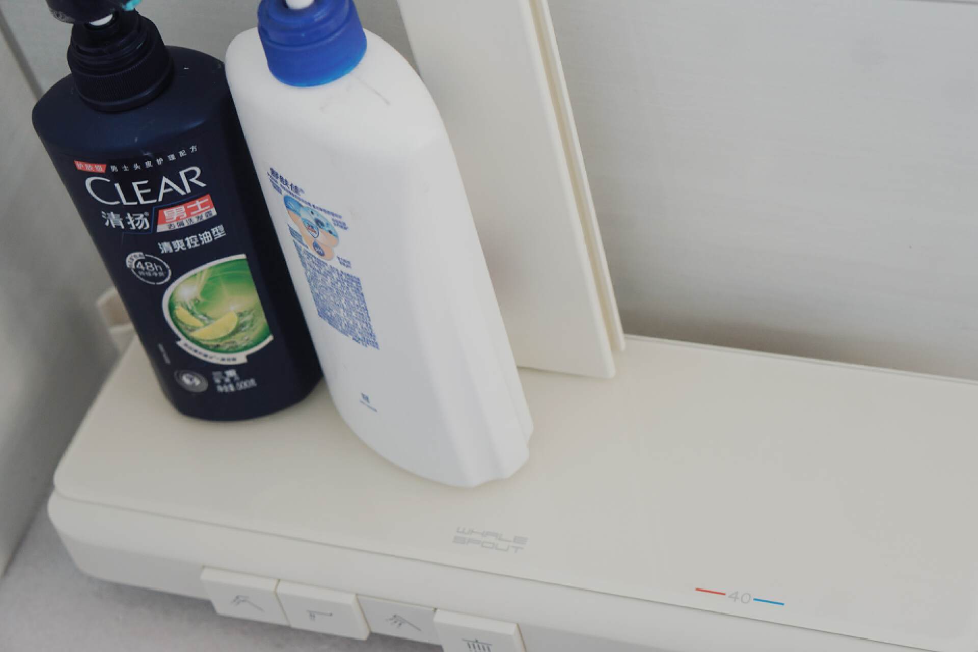 能劝一个是一个一键预排冷水浴室花洒器就选小鲸洗恒温花洒器