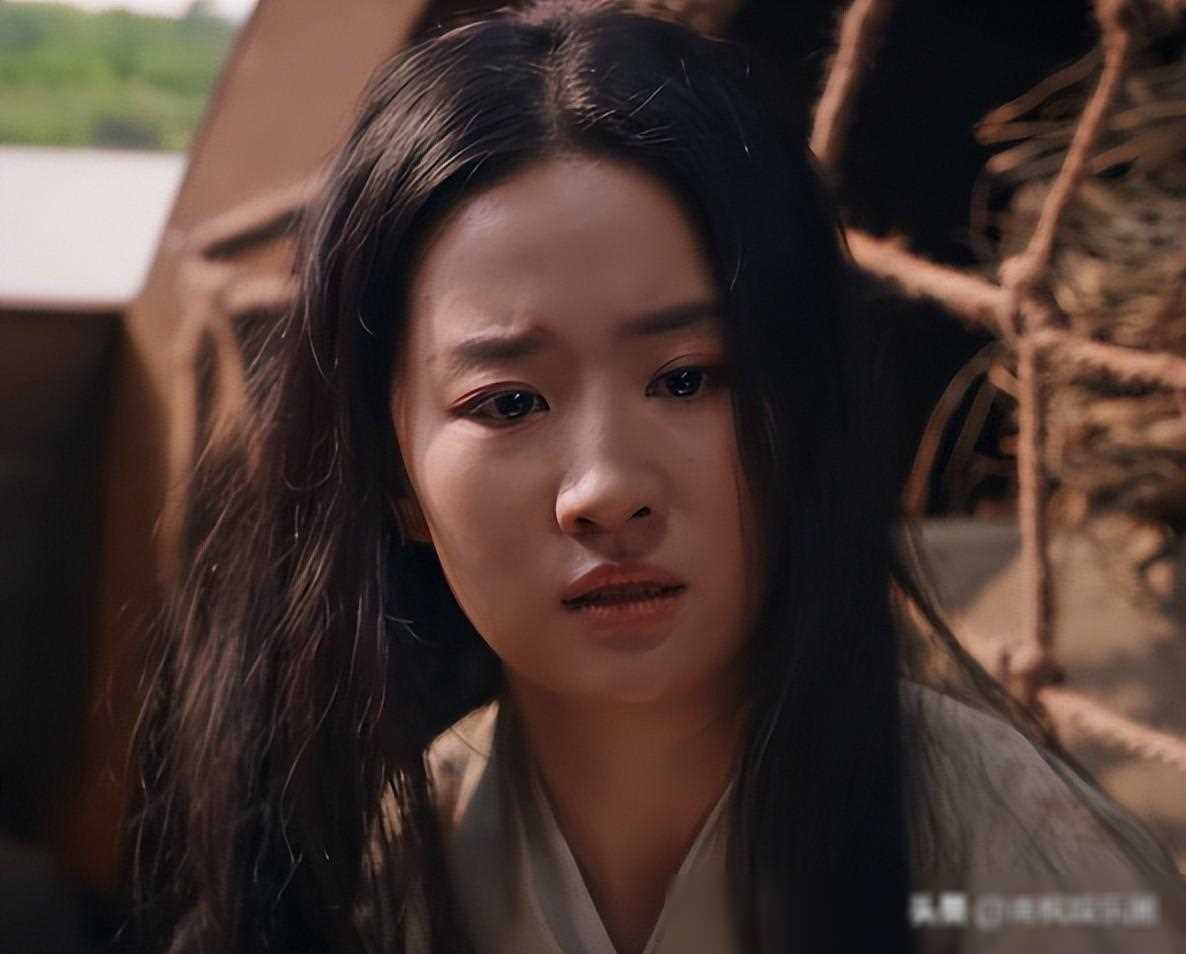 娱乐圈的残酷真相,在36岁的刘亦菲身上体现得淋漓尽致_赵薇_造型_时装