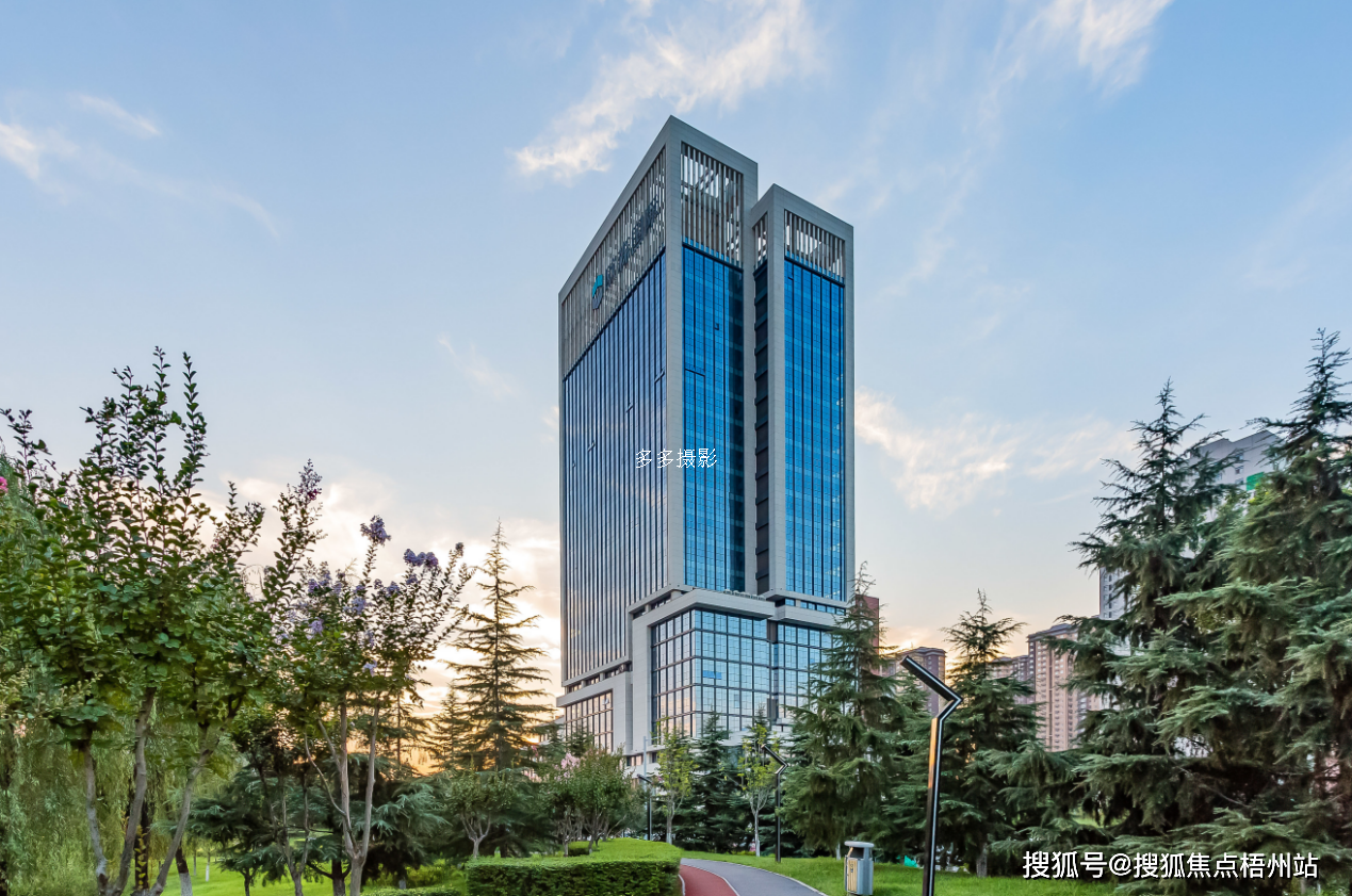 西安欧森国际租120人办公室精装修交通便利可注册