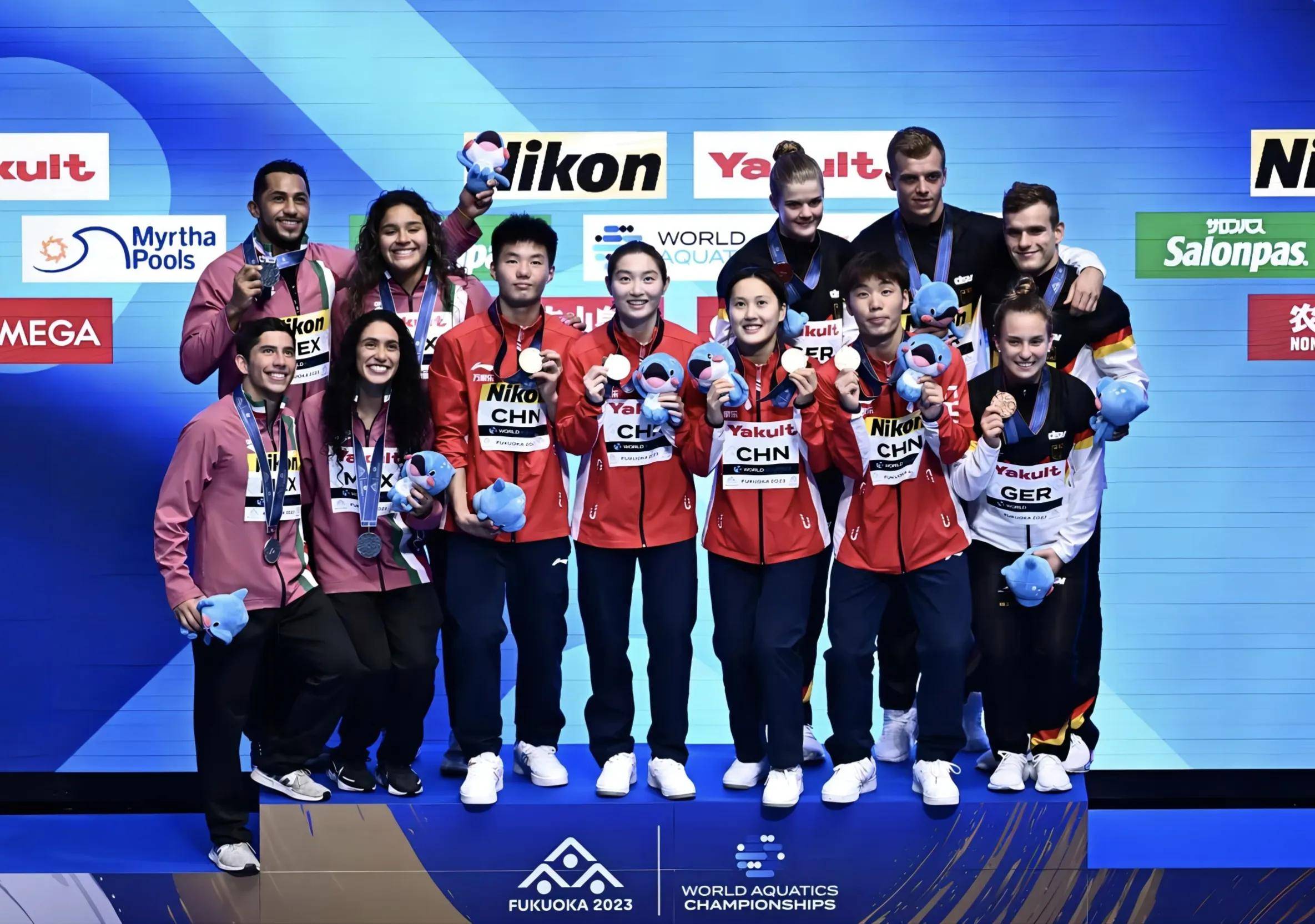 中国跳水队38年世锦赛夺金历程,最全129枚冠军金牌榜,值得收藏
