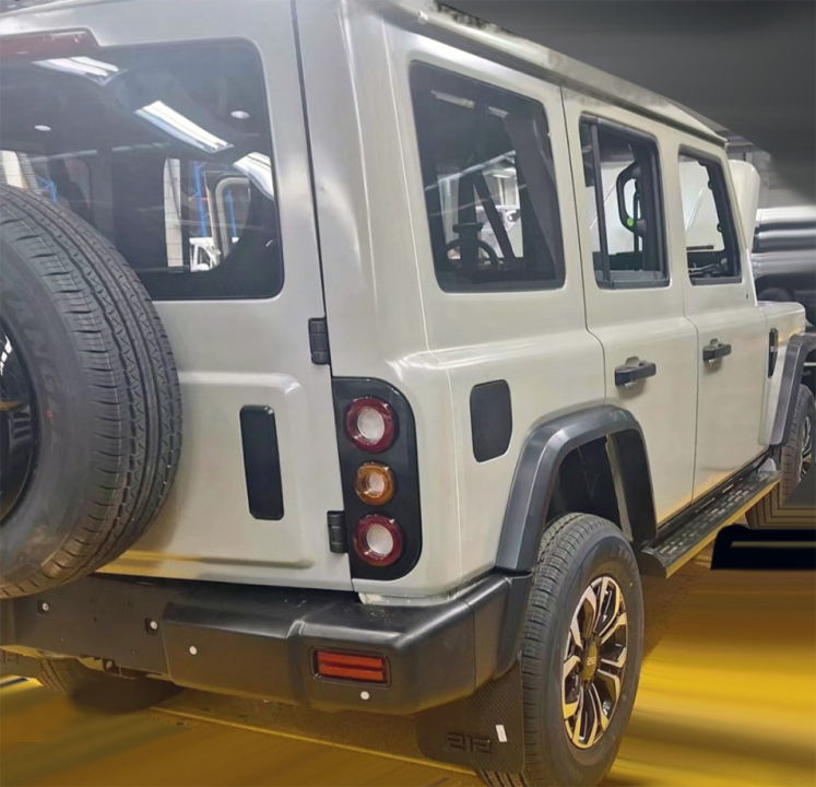 焕新而来的全新北汽bj212终于等来自动挡,能否成为爆款车?