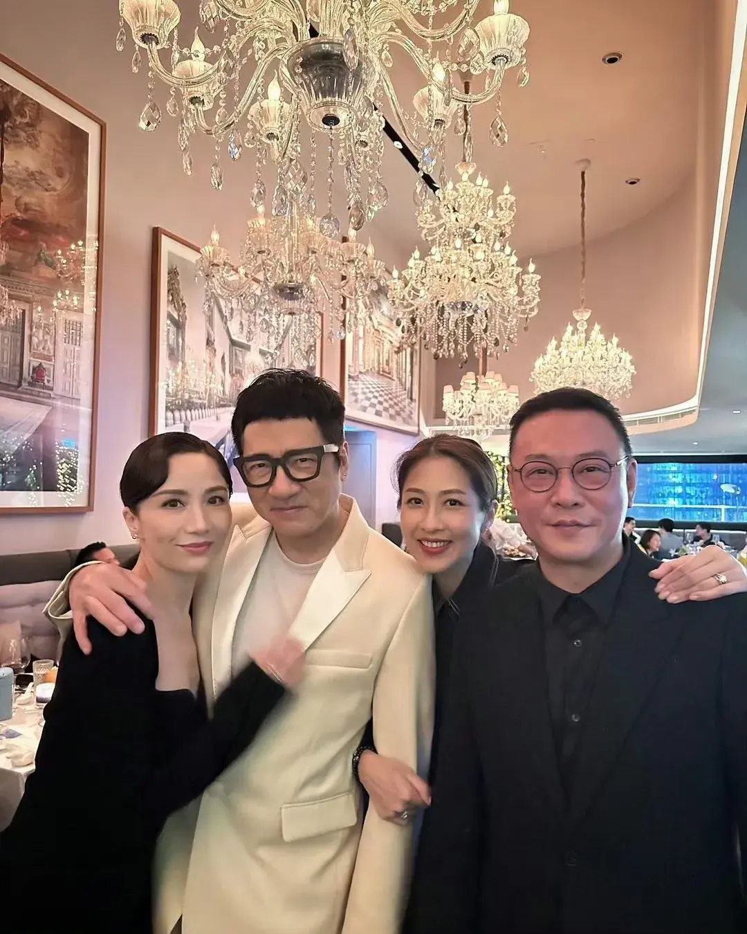 西门庆单立文65岁生日宴视帝陈山聪袁伟豪和视后胡定欣出席