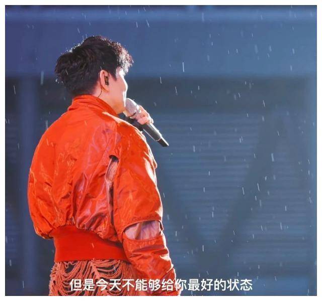 让我们为林俊杰的坚持和勇敢欢呼,也为所有在追梦路上奋勇前行的让乔
