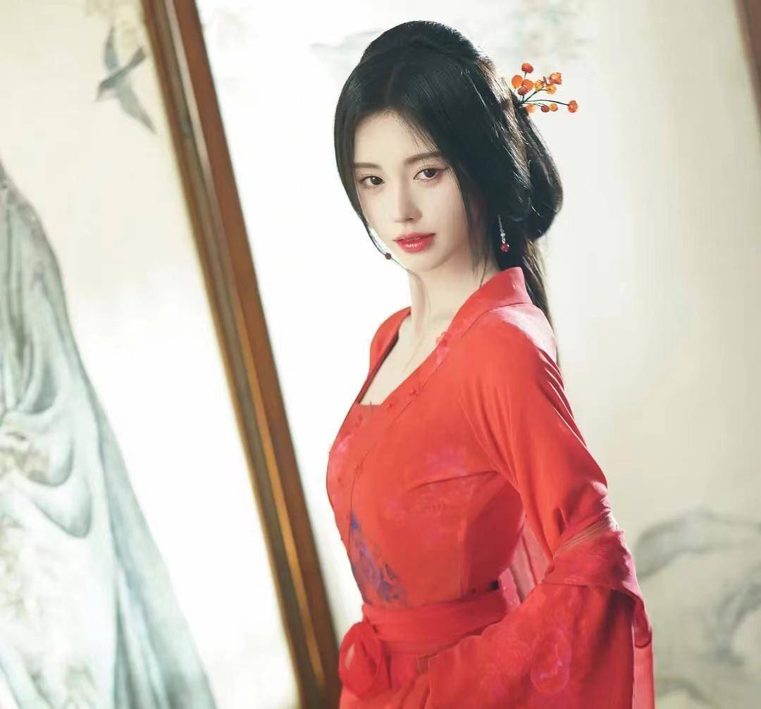 花间令同样演杨采薇鞠婧祎与郑合惠子气质完全不同